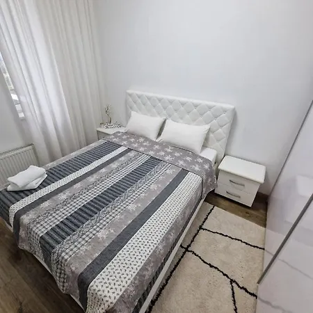 Ultra Center 2 Apartament