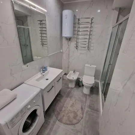 Apartment Ultra Center 2 *